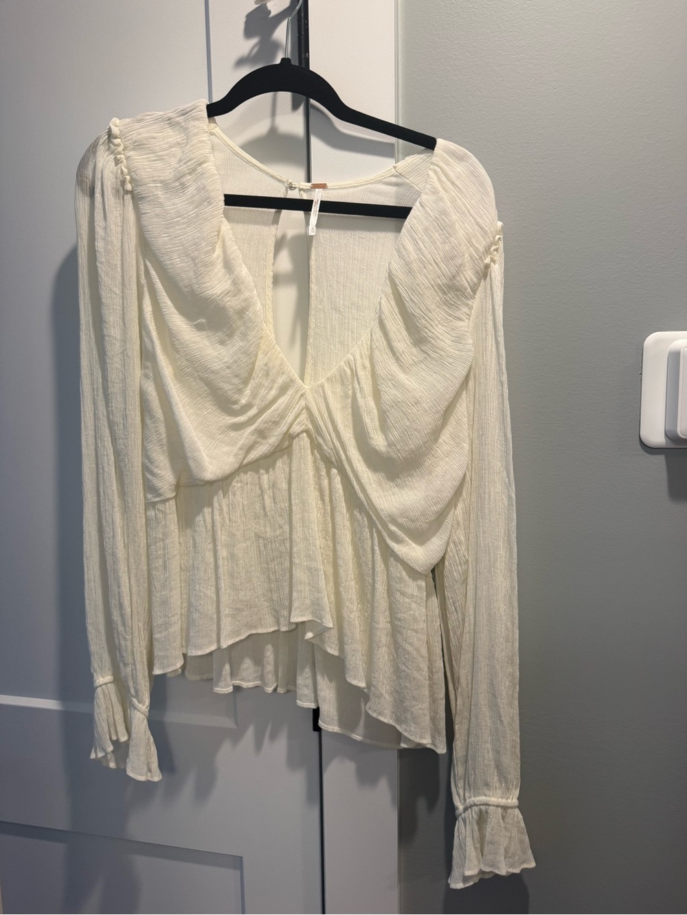 Free people Cream Long-Sleeve V-Neck Peasant Blouse